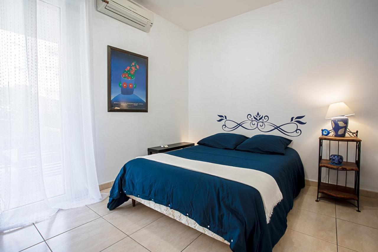 Appartement Centre Ville Cavalaire Ngoại thất bức ảnh